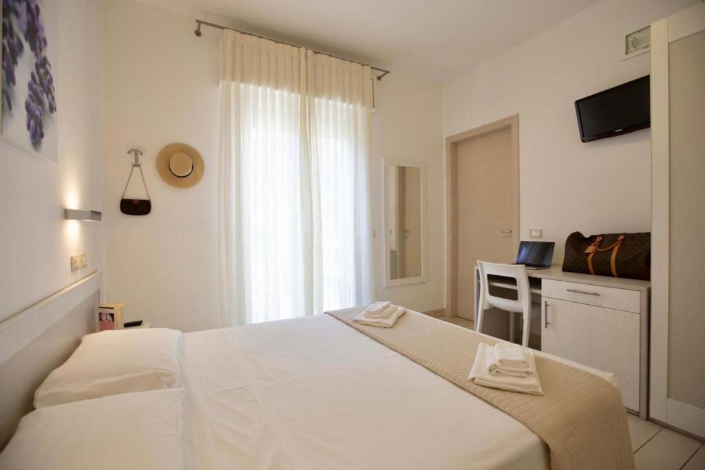 Elite Hotel